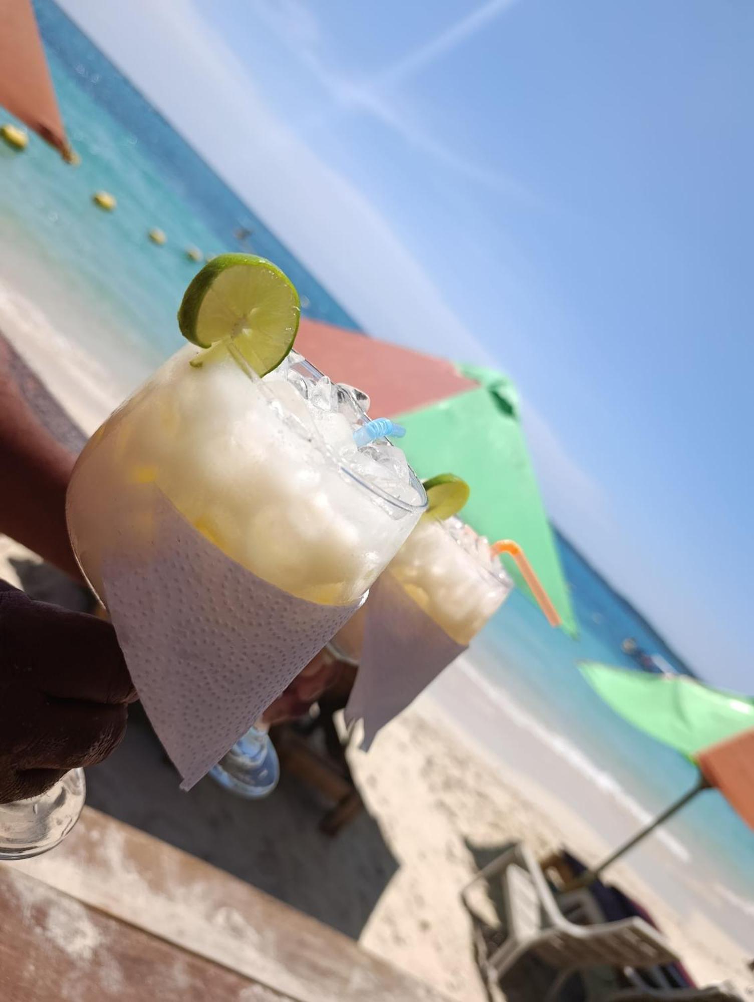 Hotel Chamos Barú 3*