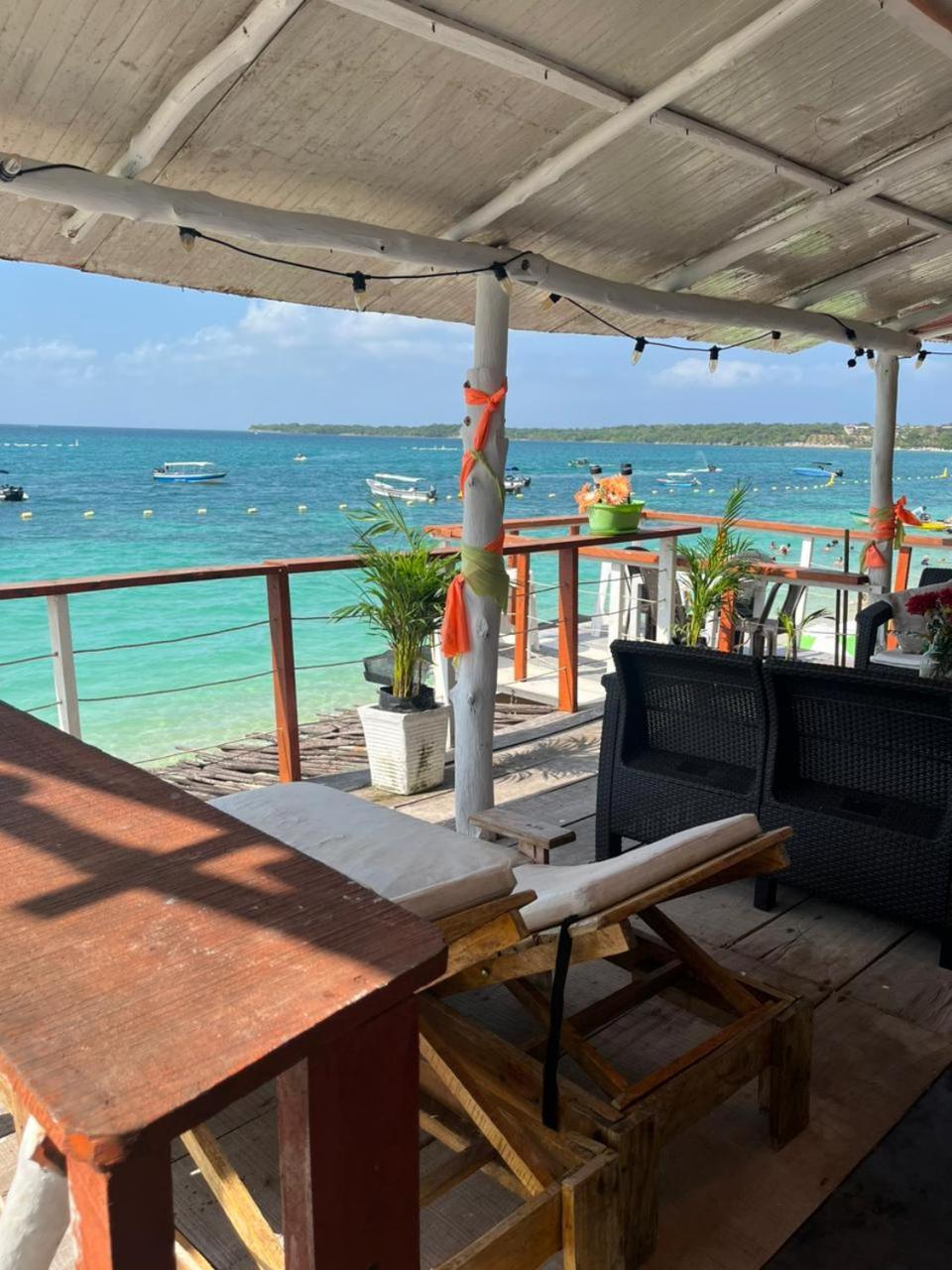 Chamos Barú Cartagena