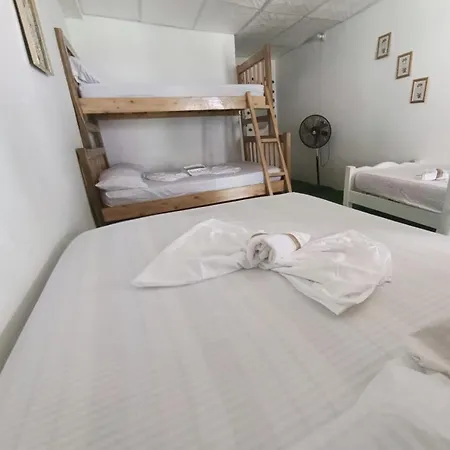 Chamos Baru Hotel 3*
