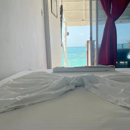 Chamos Barú Hotel