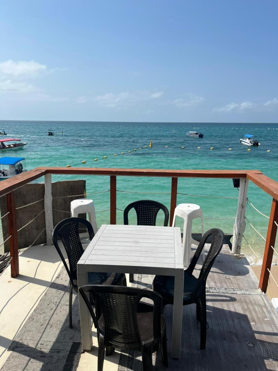 Chamos Barú Hotel
